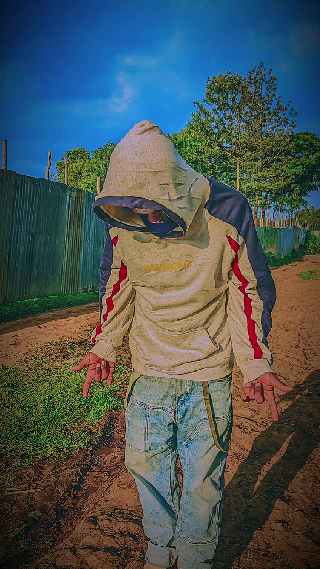 @JØBÏRÂW ÇHÖ🤑