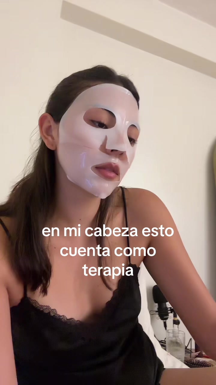 @adrianaleivaac