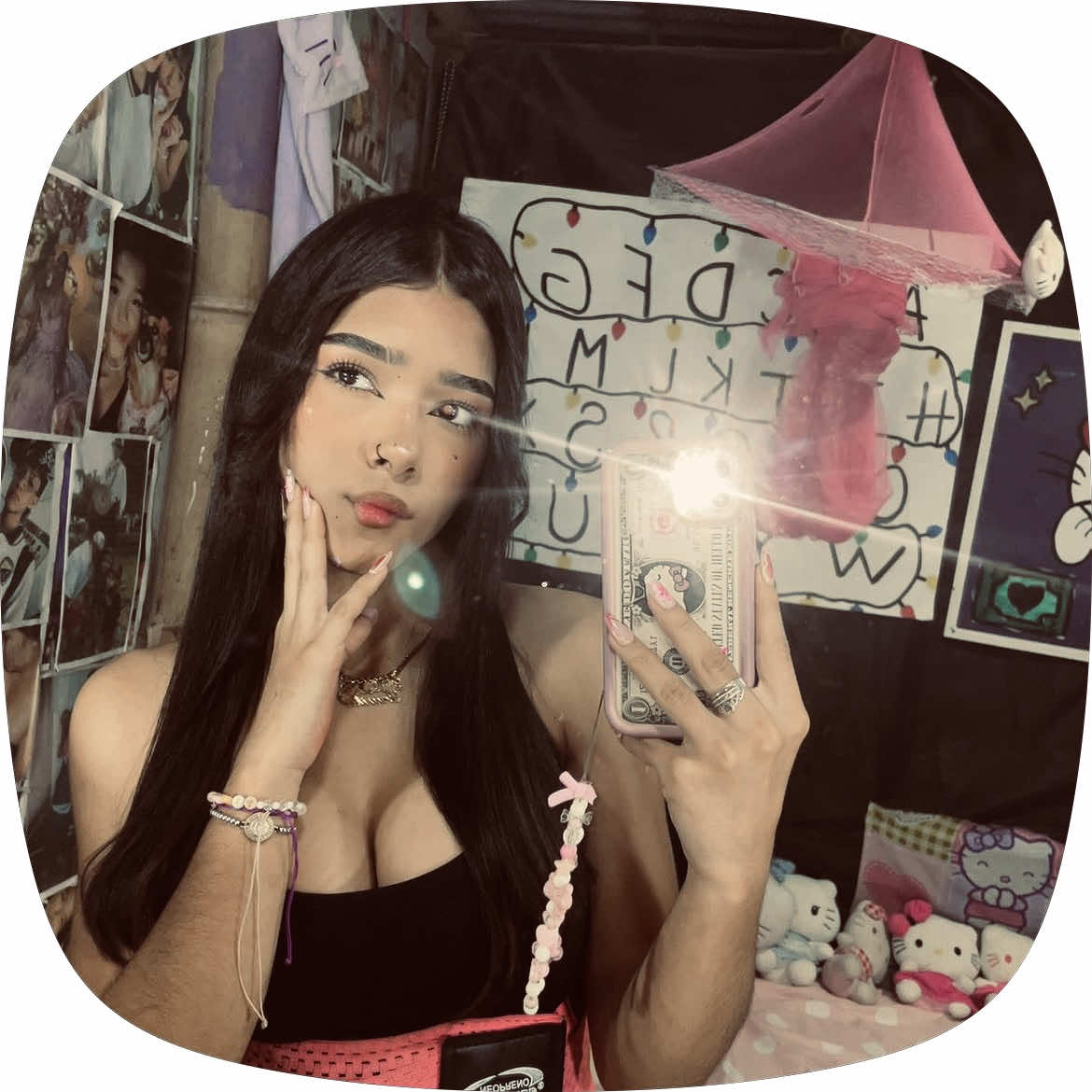 @𝐋&rsquo;🌸&bull;