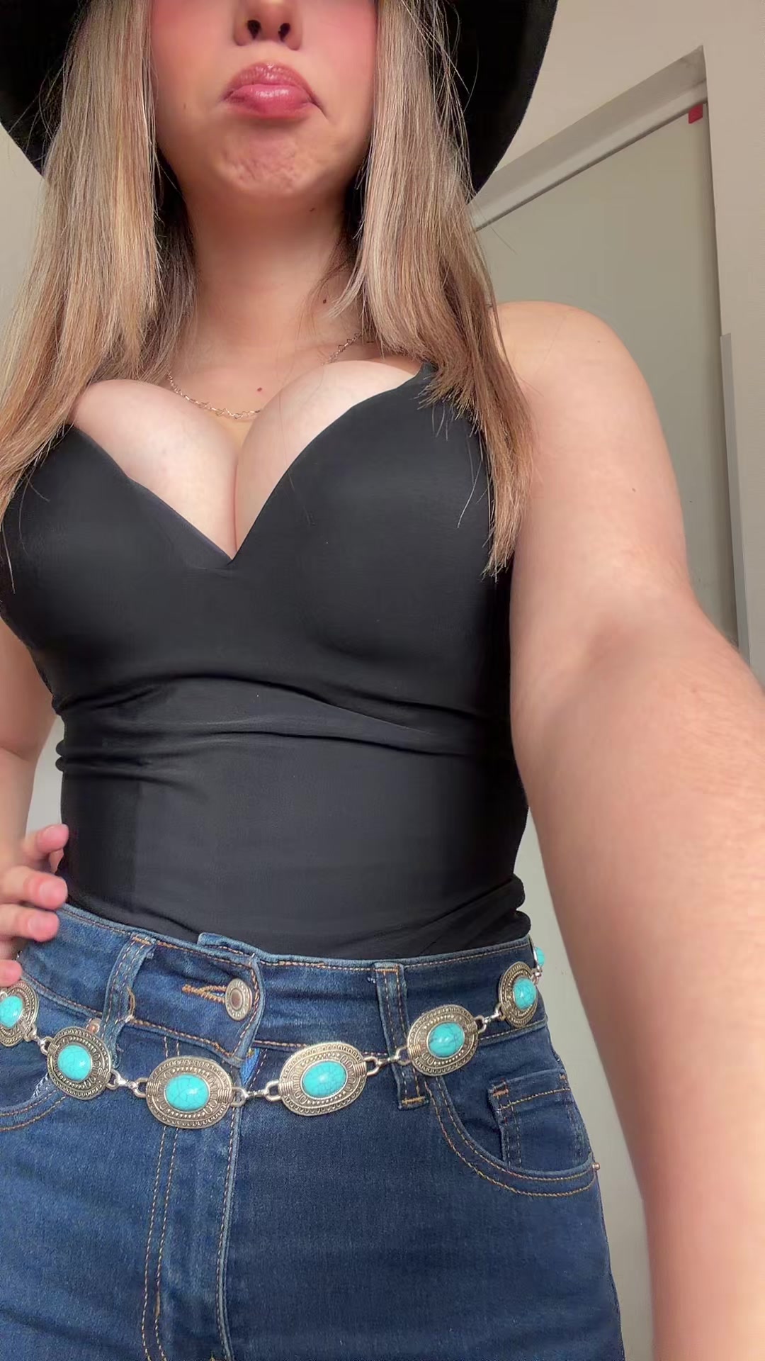 @Jatziry López
