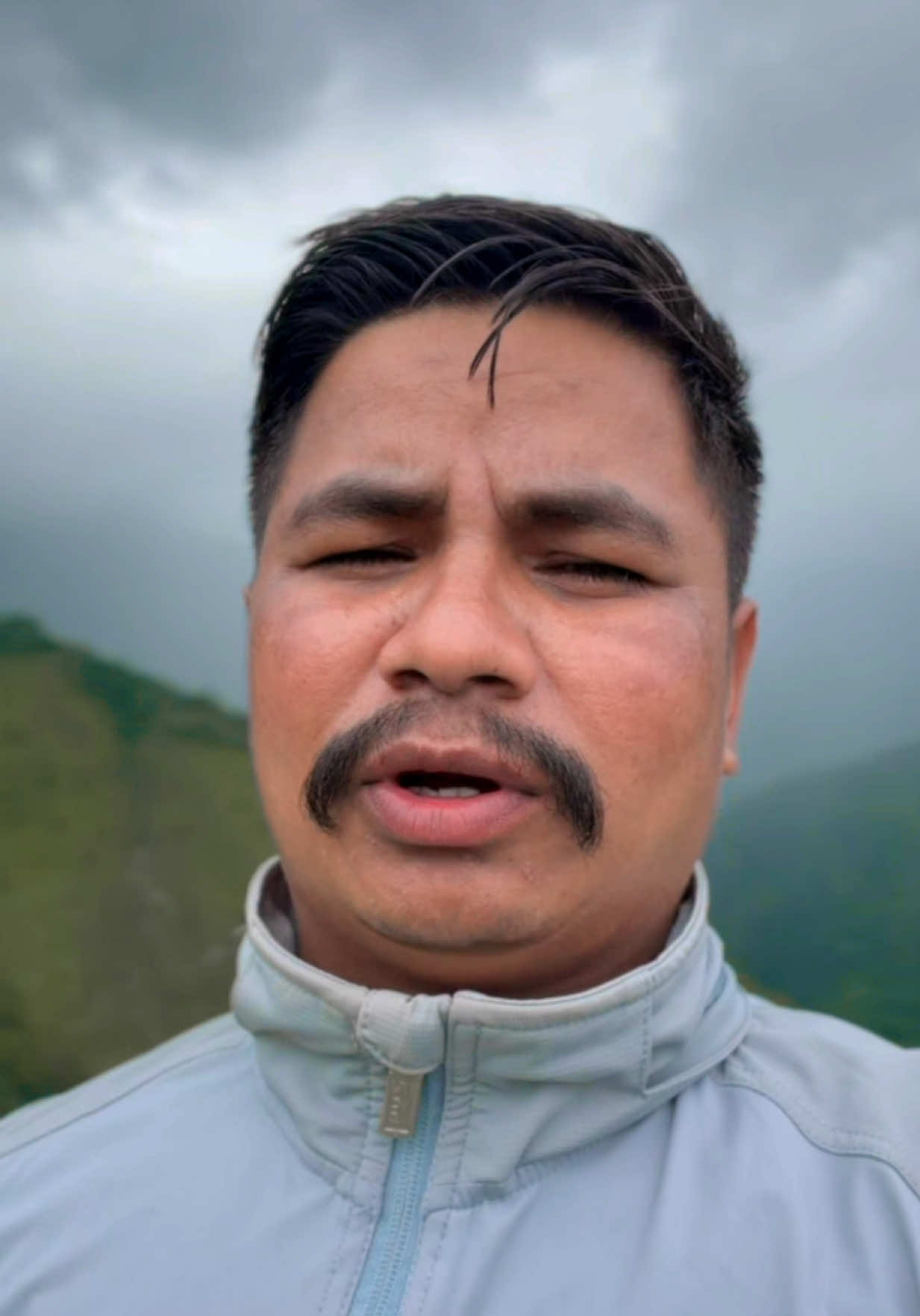@Amit jung kunwar🕉️🎤✅