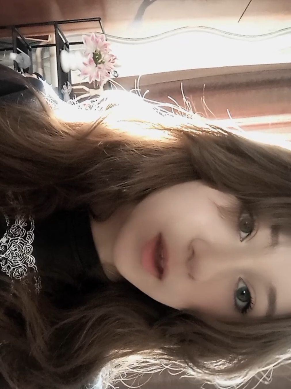 @YlliaMoon