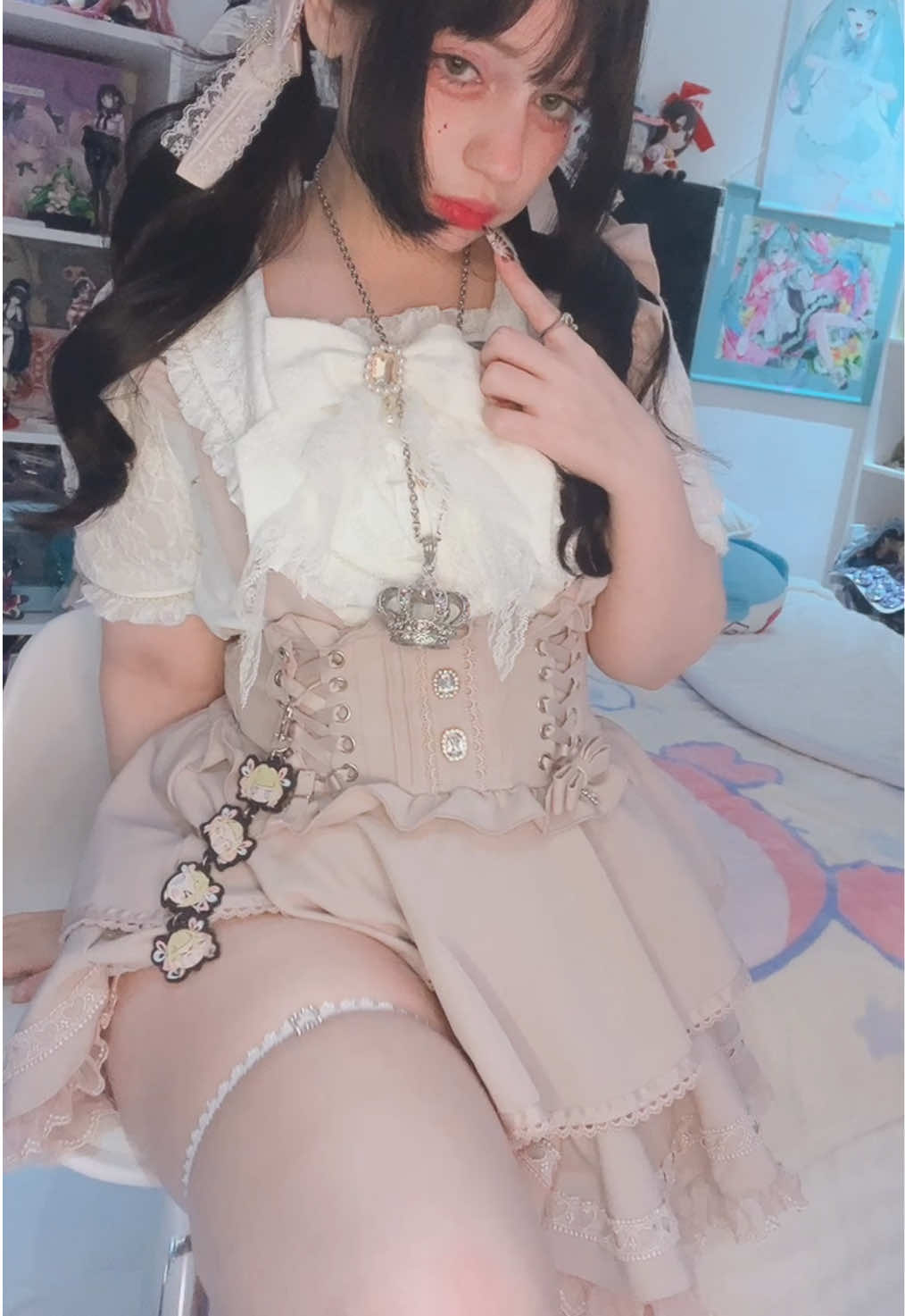 @Poniko