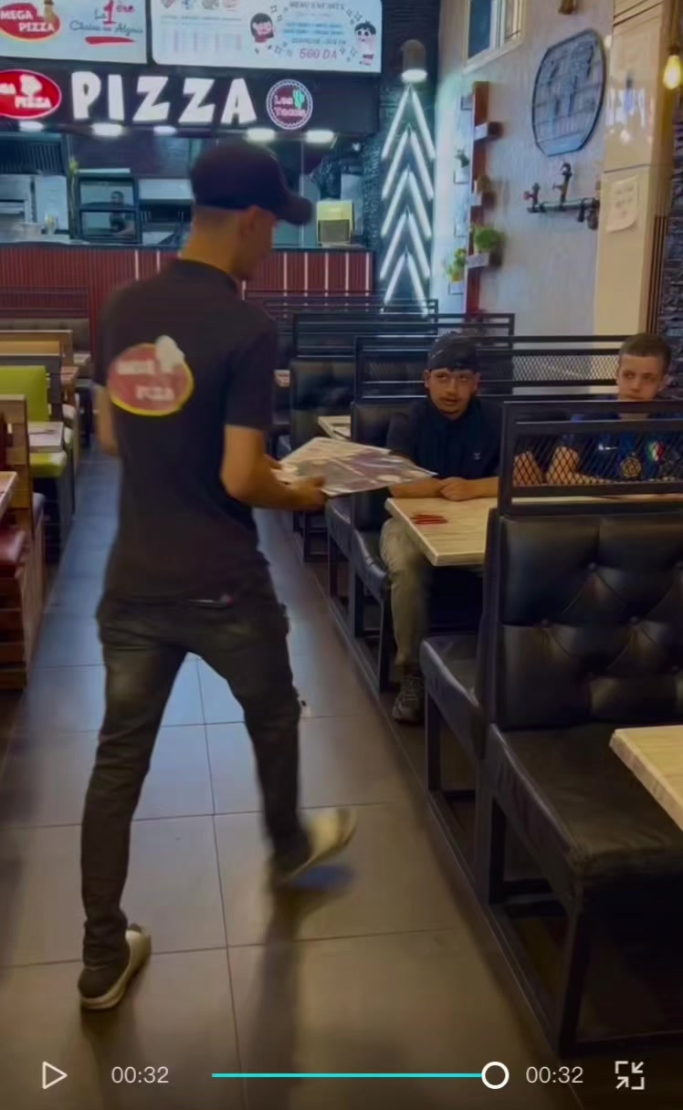 @Mega pizza annaba