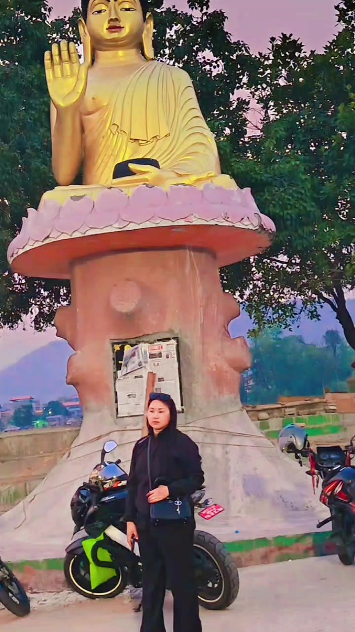 @शर्मिला शाही ठकुरी