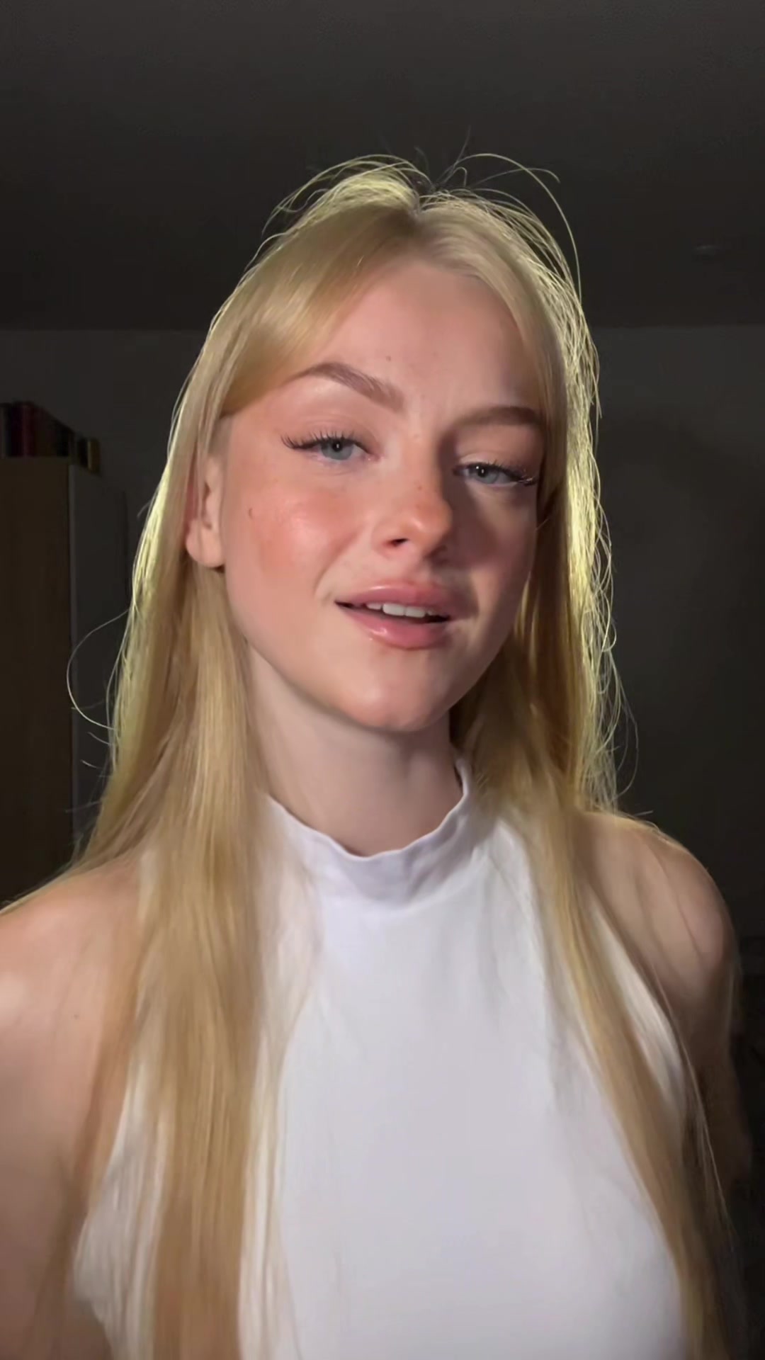 @deni_vers