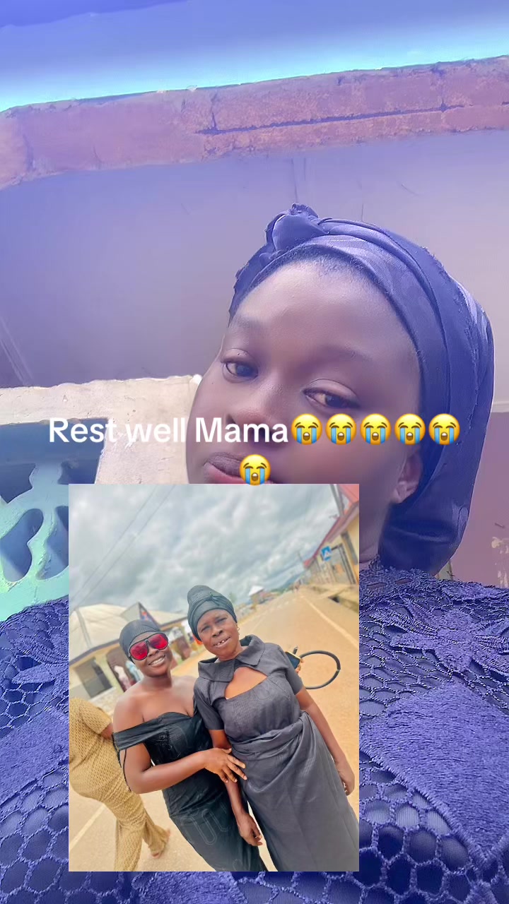 @Akosua Lyrics 002