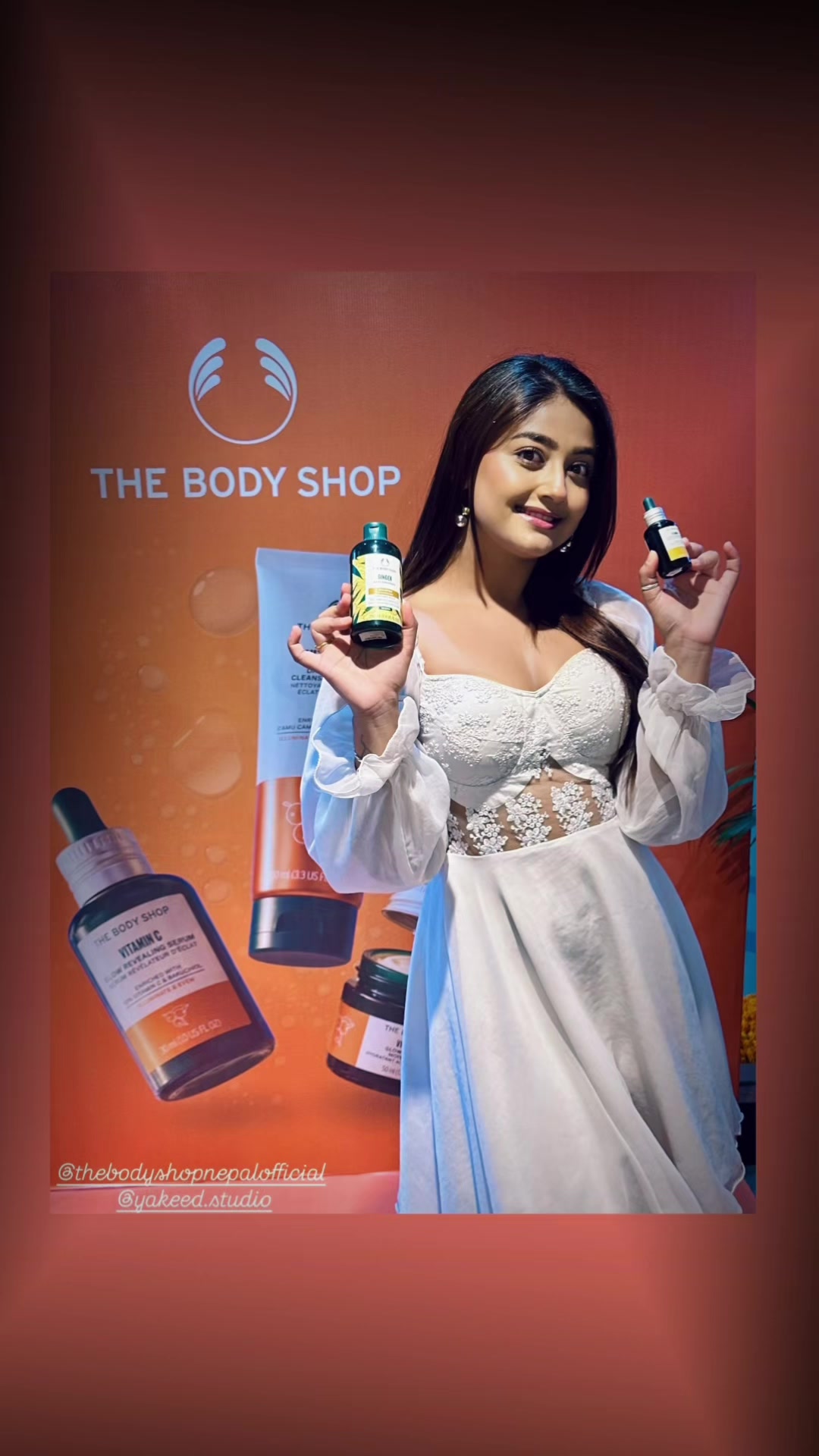 @Usha Uppreti Fan Page ♥️🖤🤍