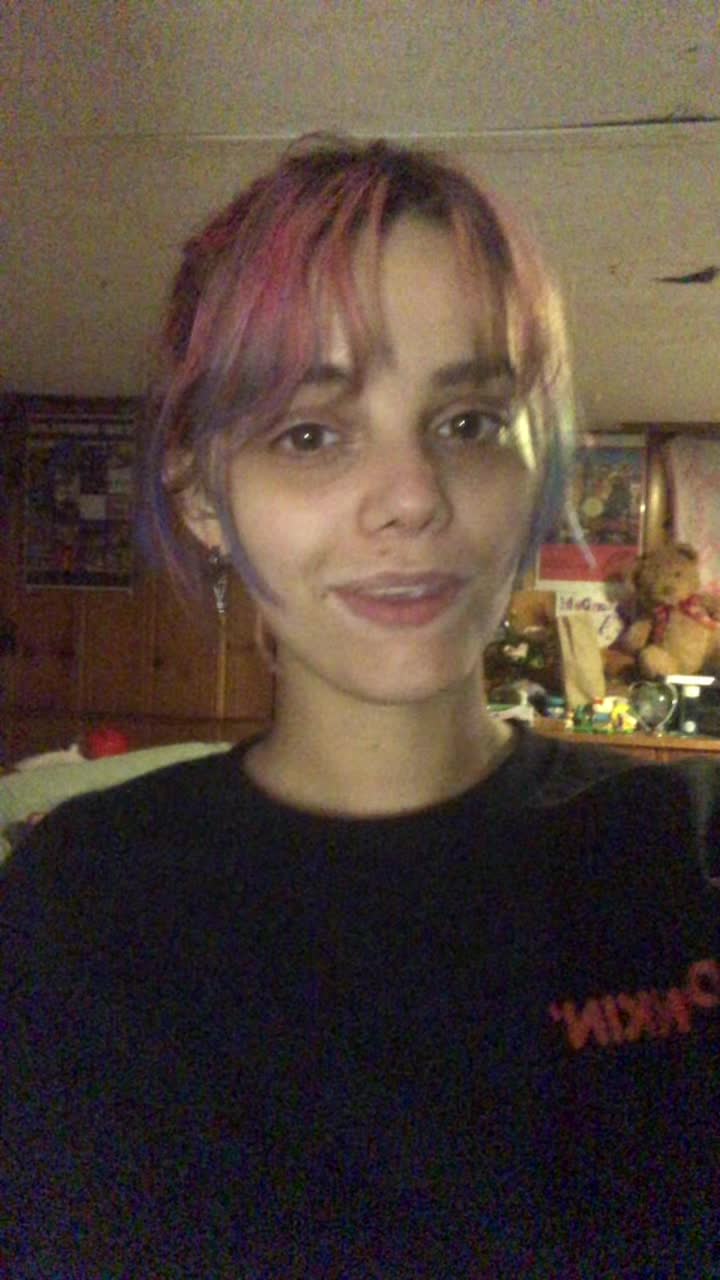 @lunawoofz