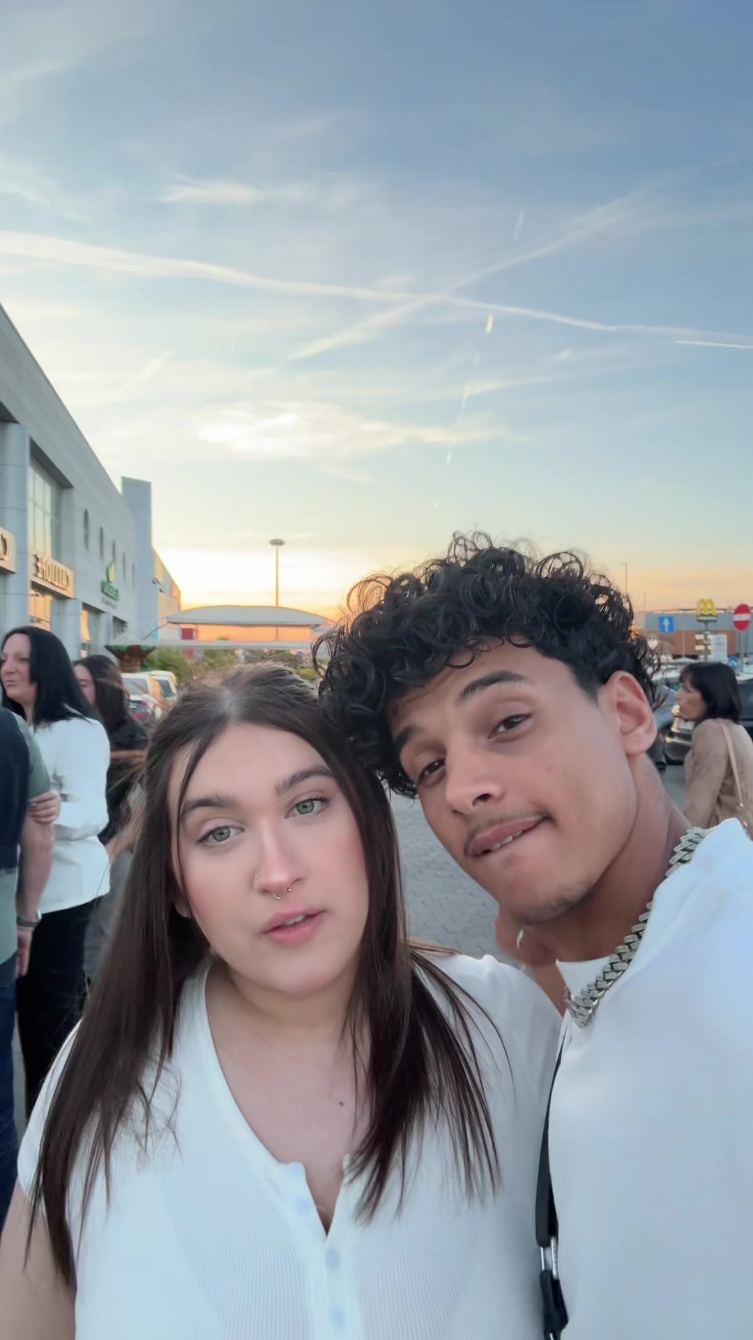 @𝕸𝖆𝖑𝖊𝖐 𝕭𝖗𝖆𝖍𝖒𝖎 🇹🇳