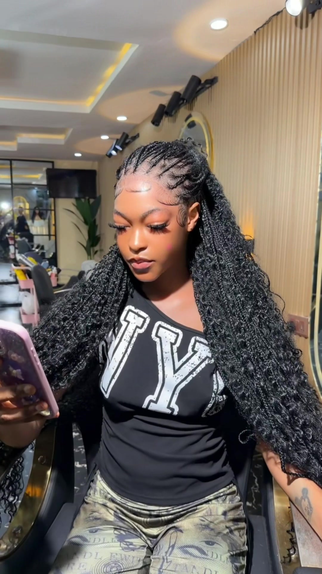@Ebony hair world