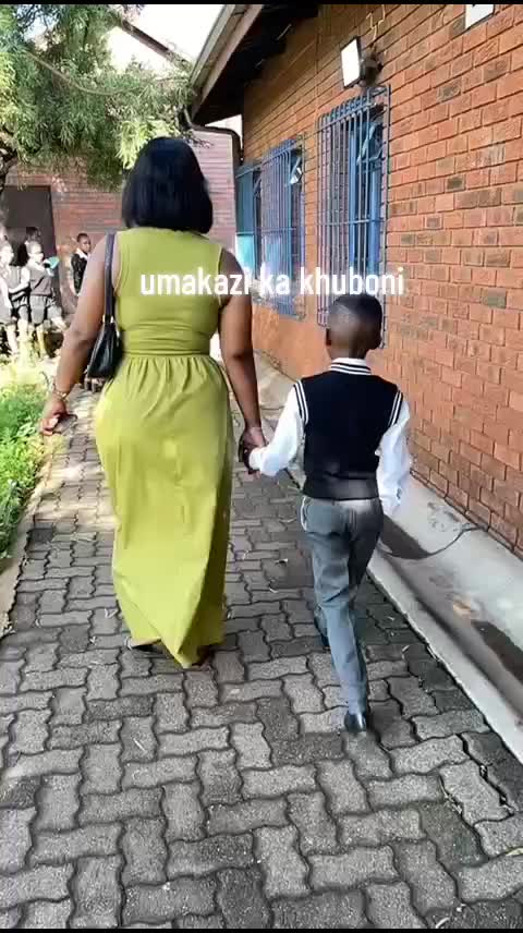 @Asandile_deyi