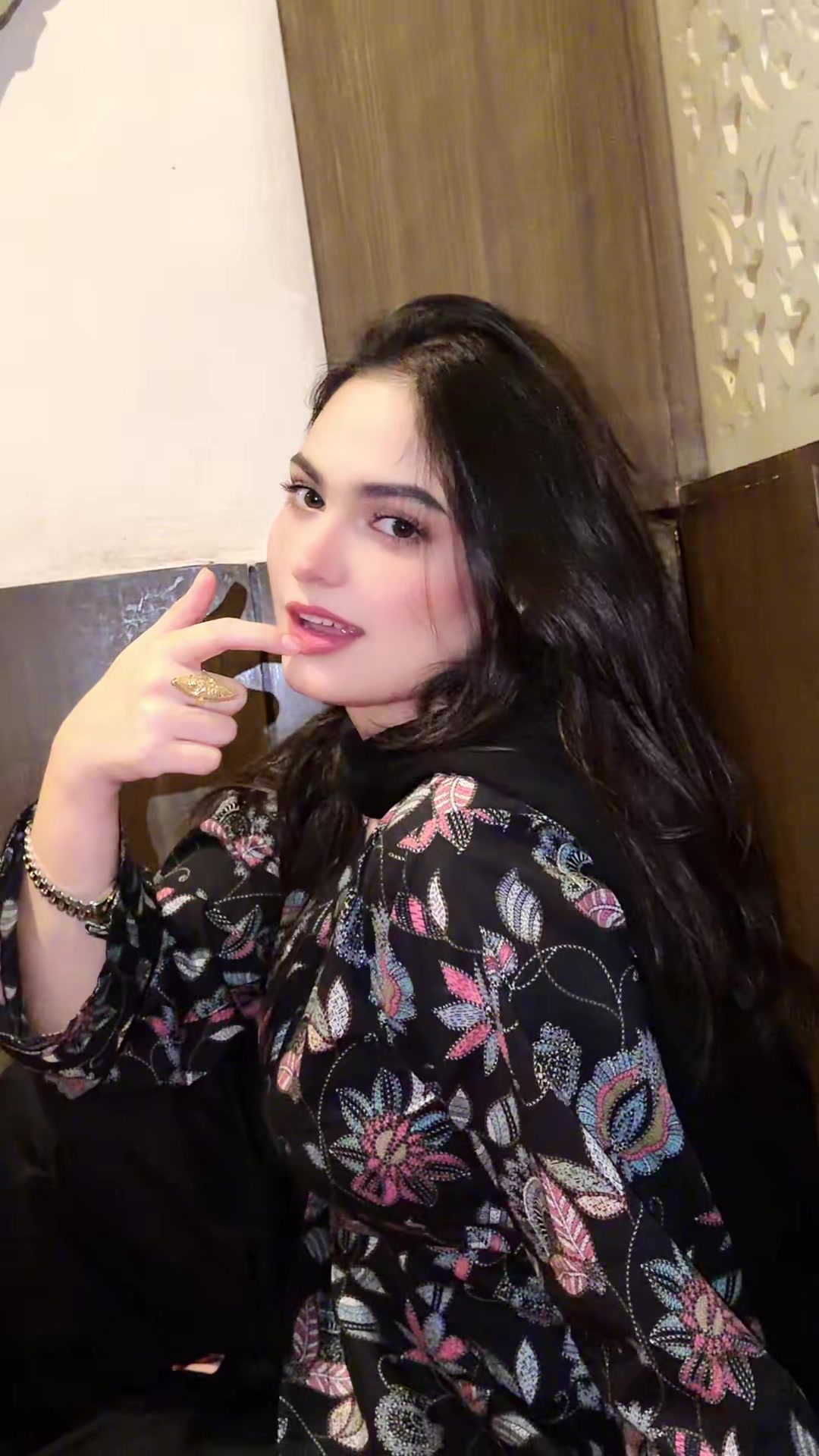 @GulpArii khAn✨❤️🧿