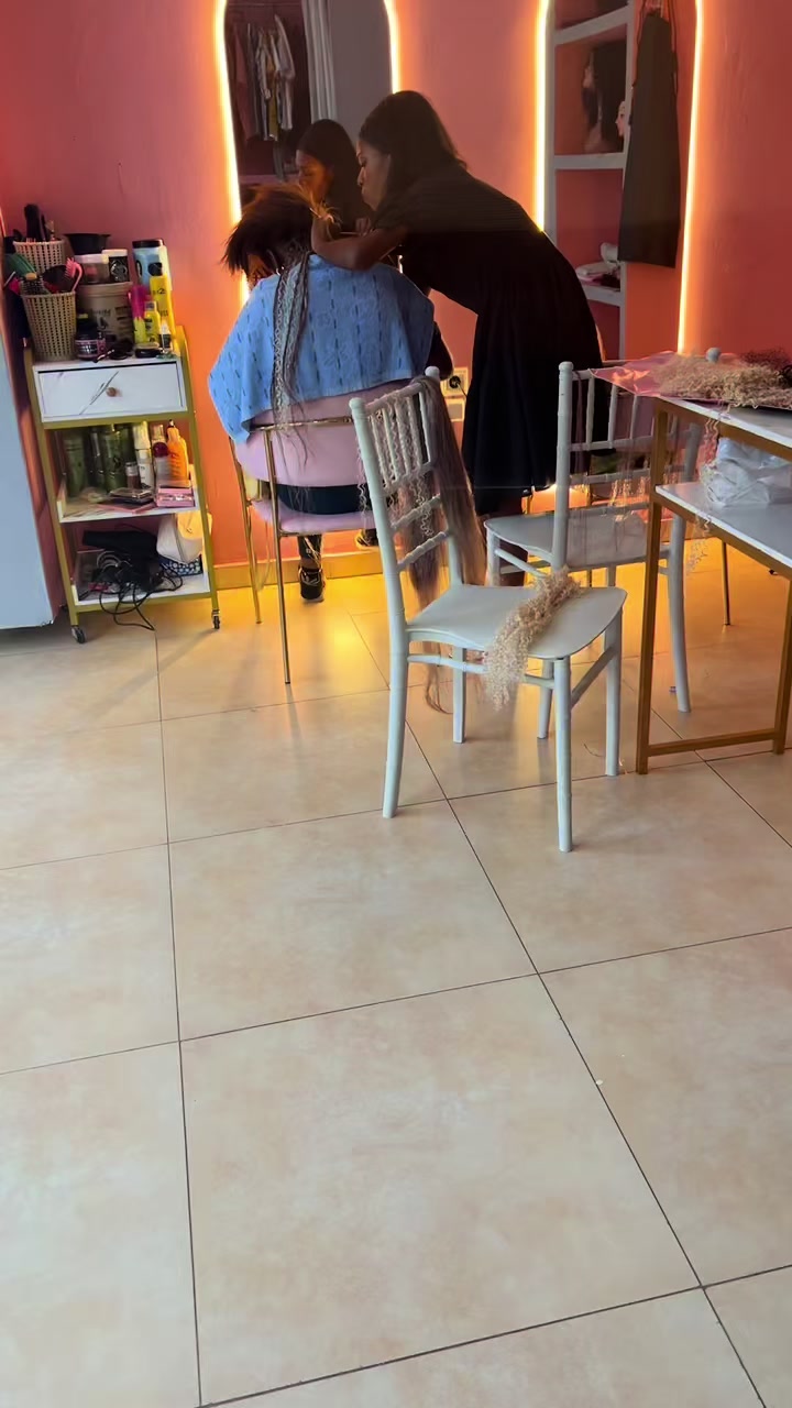 @Oriana Txipungo 🛍️🛍️
