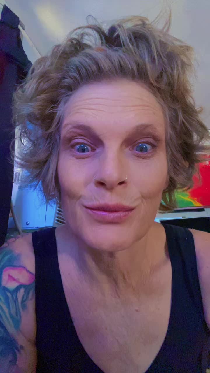 @#momenntswithmaradeth