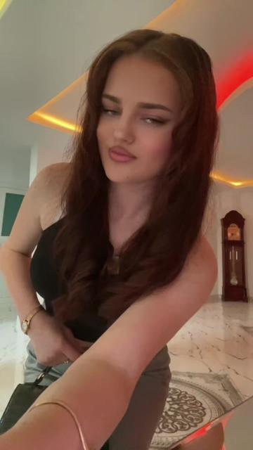 @lorelazukaj
