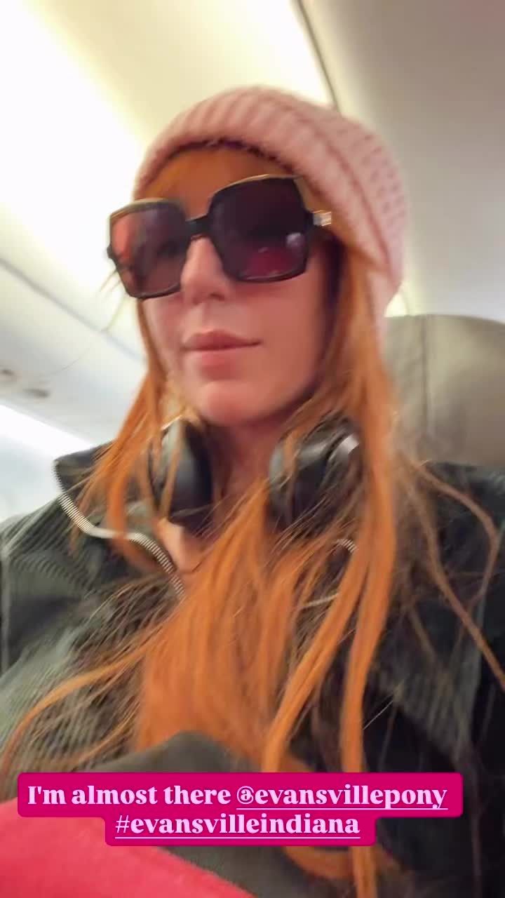 @Lauren Phillips ™️ | Model