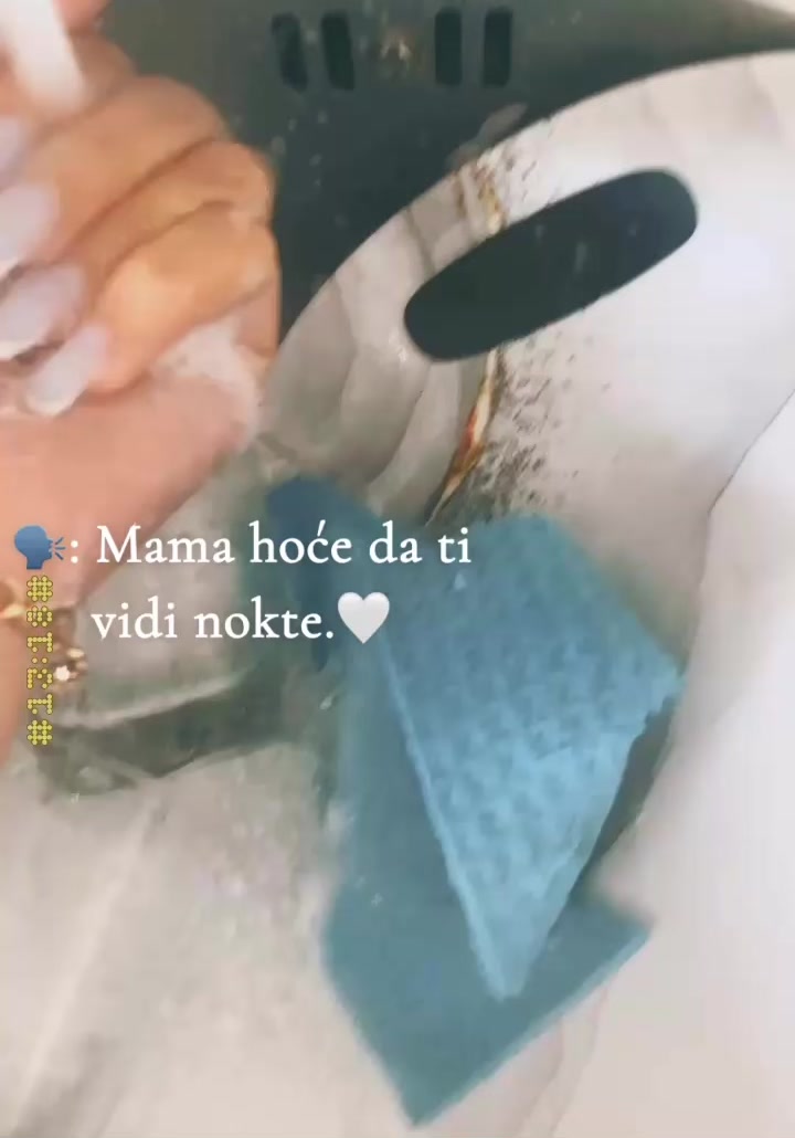 @.~𝔅𝔦𝔫𝔞𝔞_ 🇧🇦