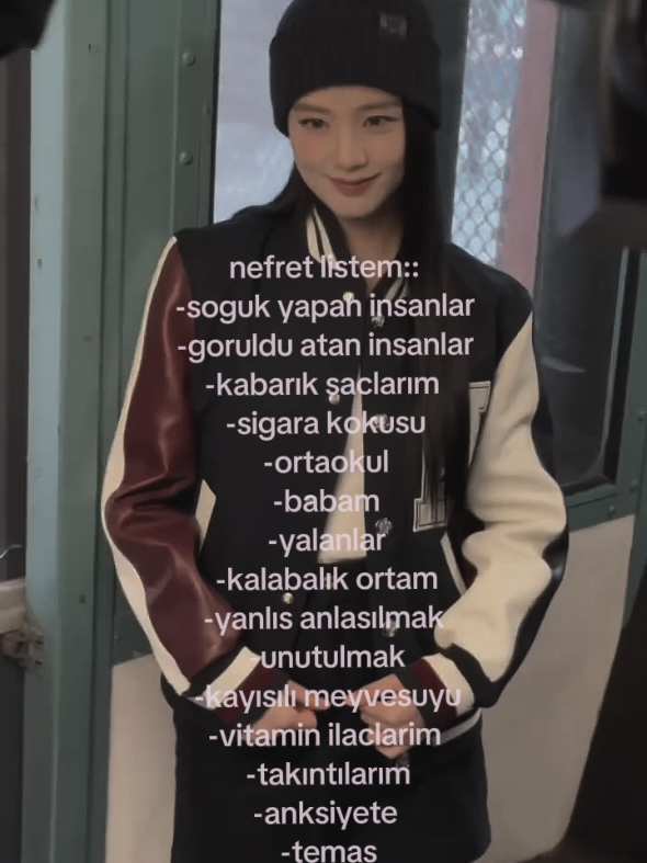 @mıra,,