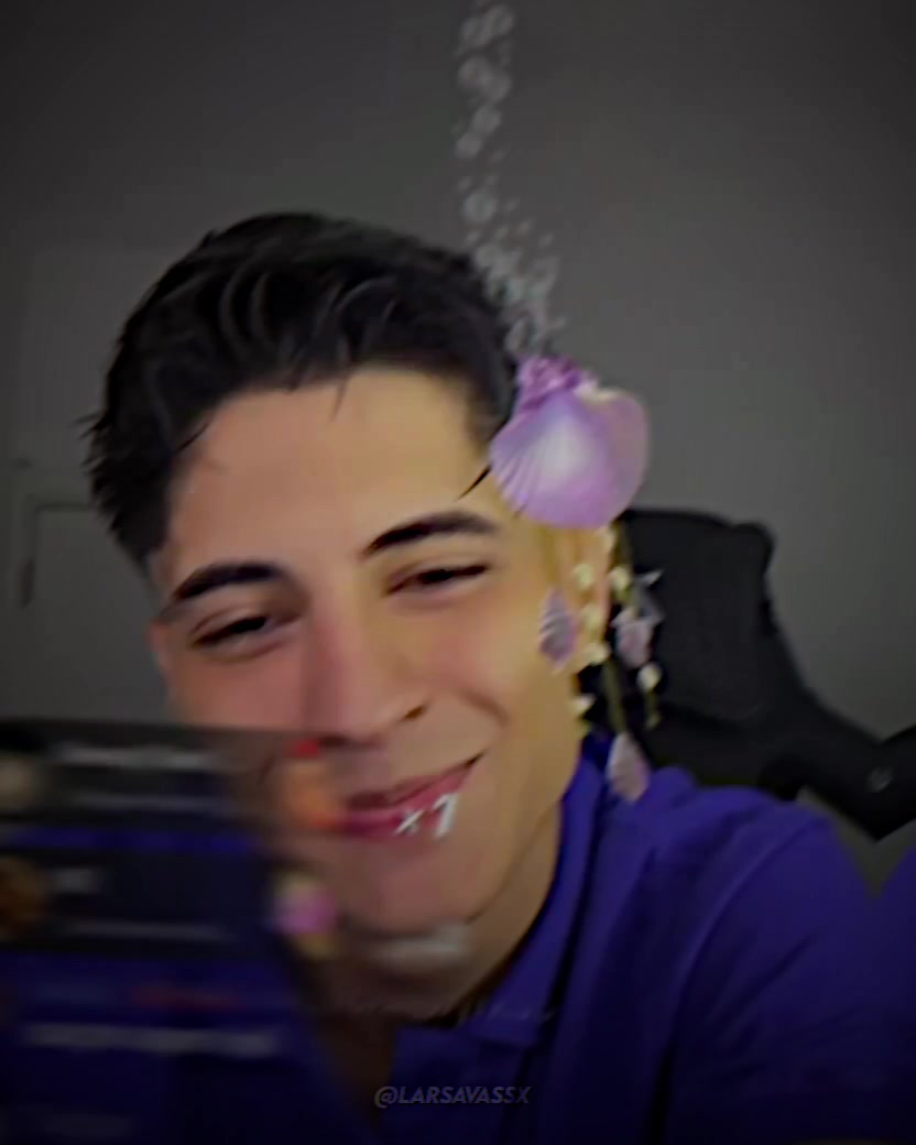 @𝐥𝐚𝐫𝐚’🪽