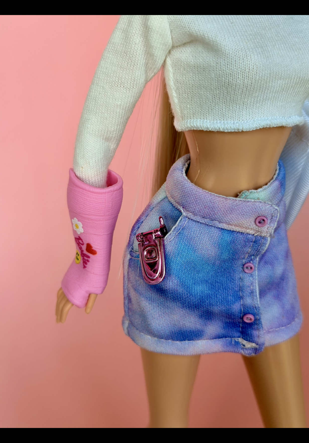 @Vin ꕤ Doll Addiction 📸