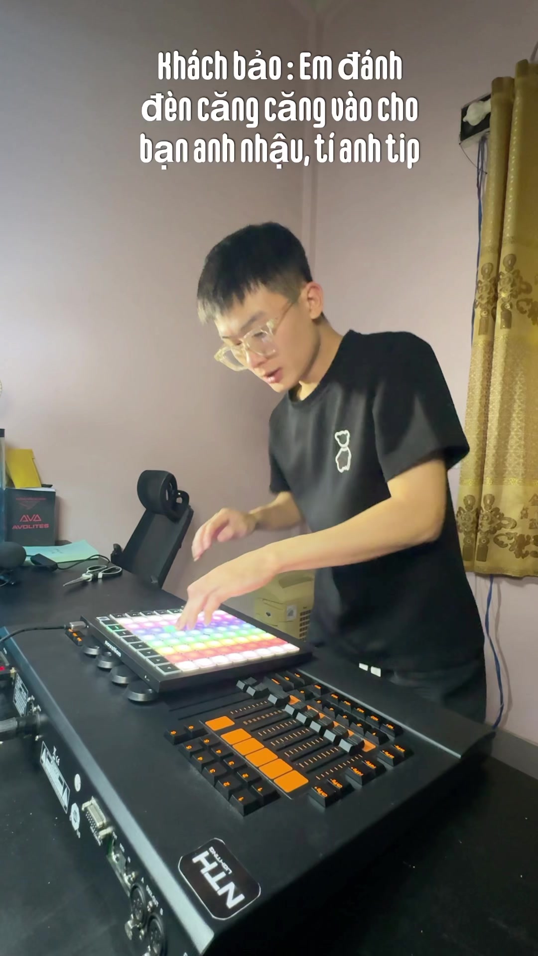 @Nguyễn Tiến H&ugrave;ng