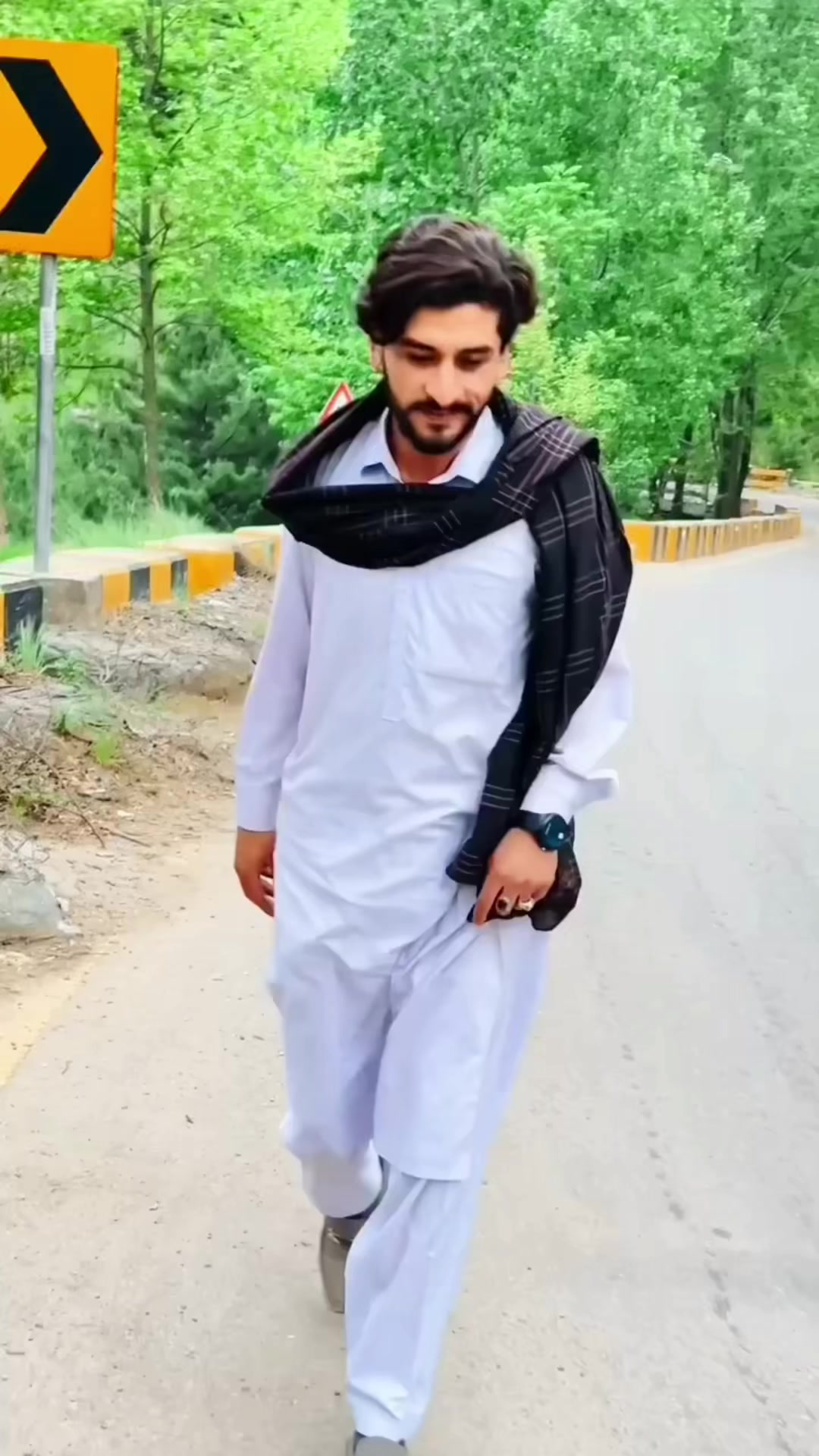 @جاذب سردار💎 (𝟑𝟏𝟑)
