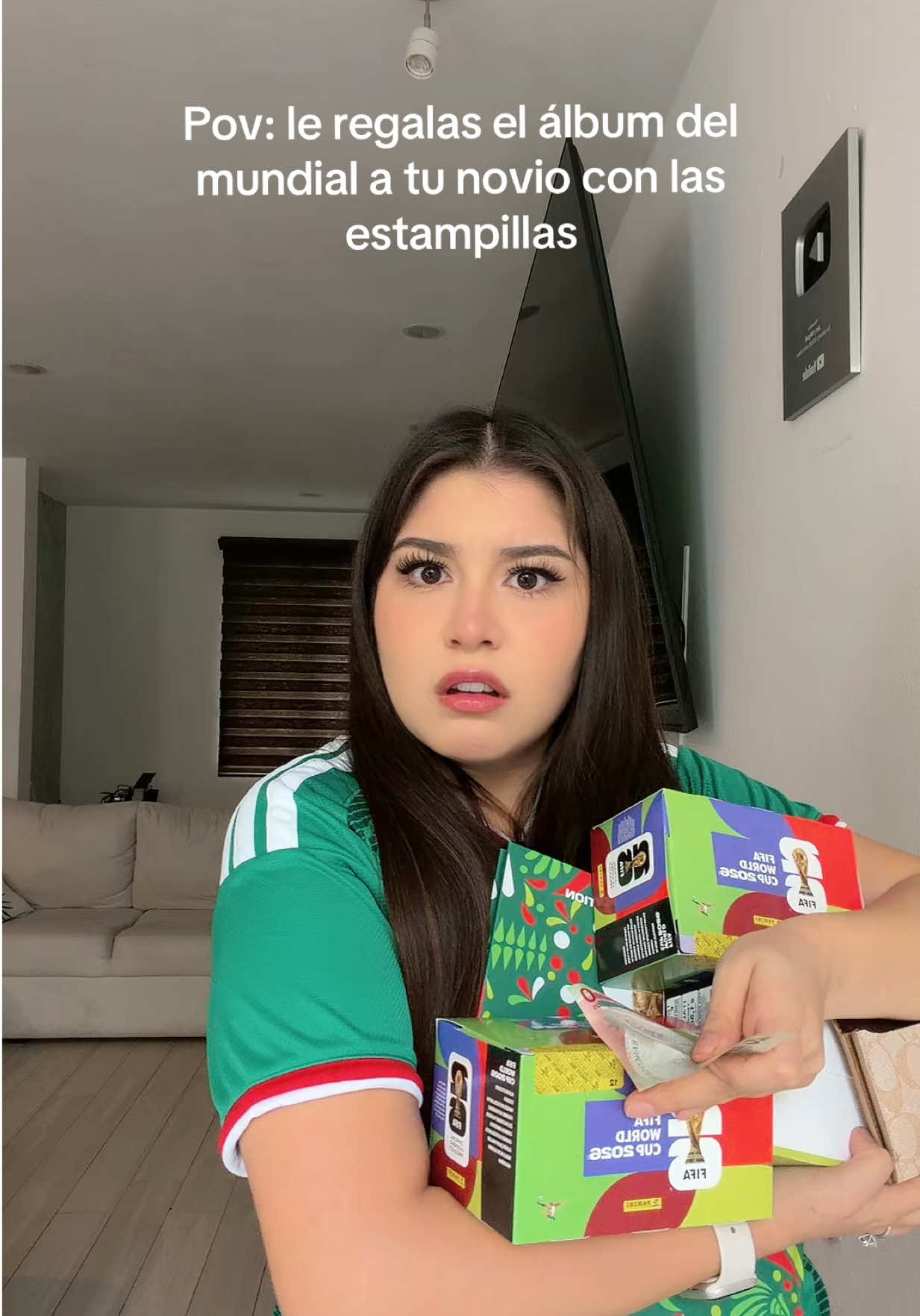 @Jennifer Muñoz