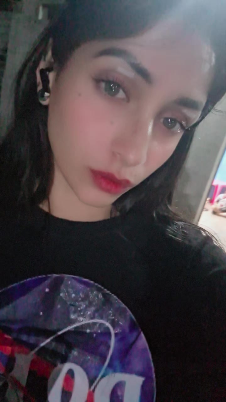 @Gaby Kajale
