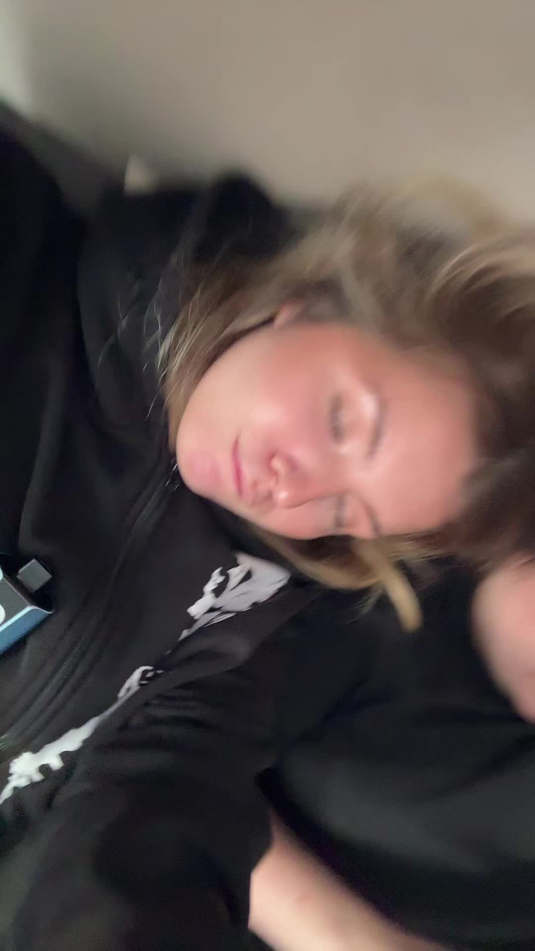 @Yana🦋