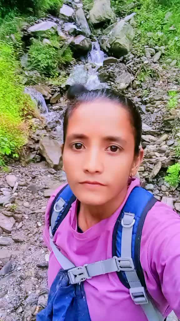@Bhàñdârï kãñxü 💙 Sàñü🫂