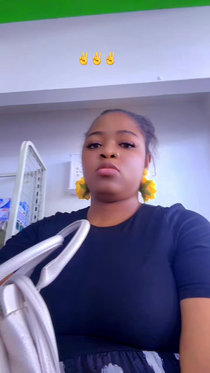 @minaslimzee001