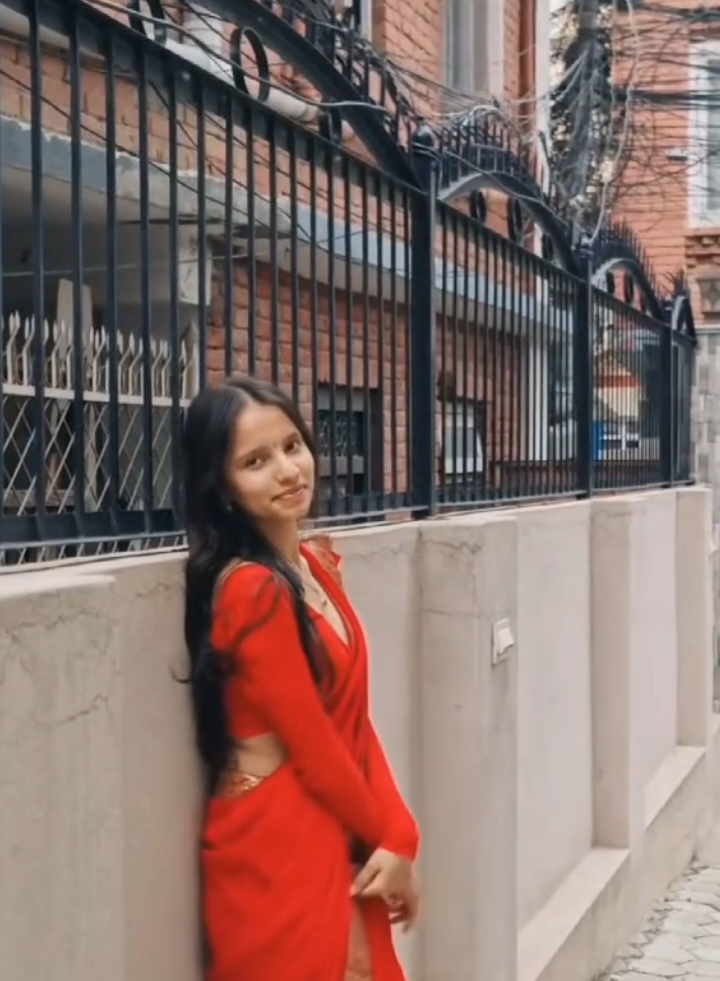@divyajaishi00