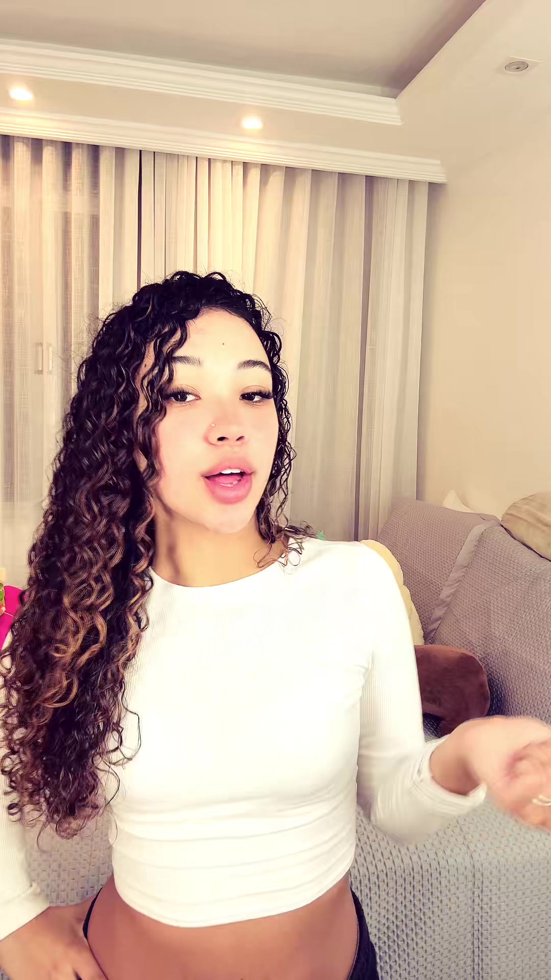 @Ana