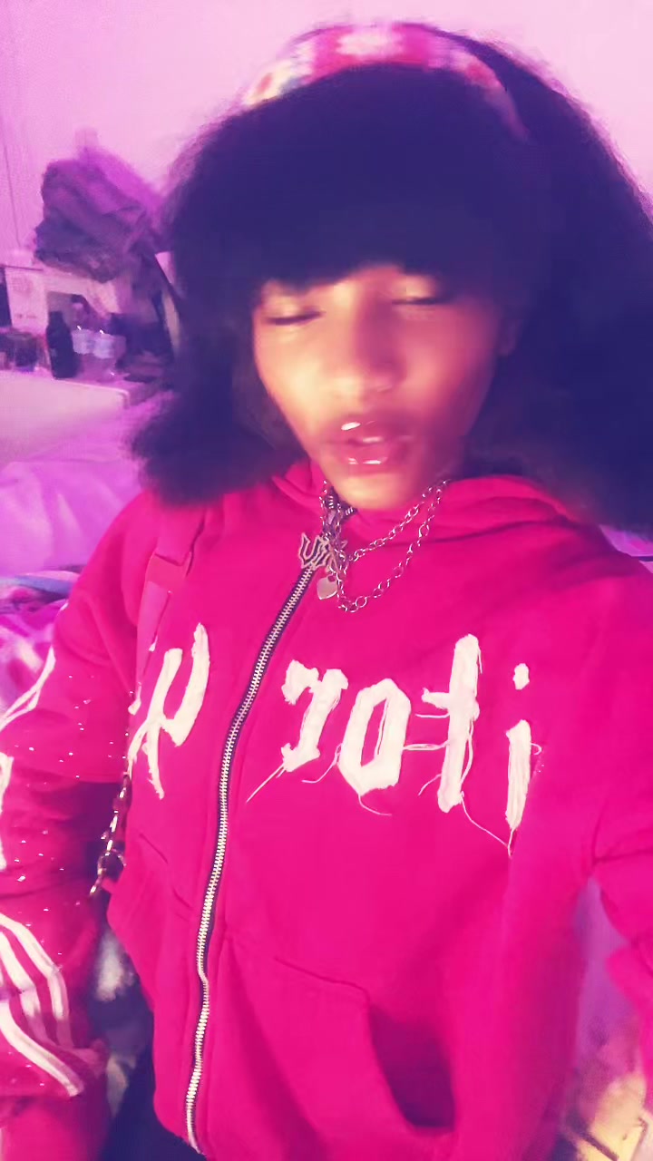 @Unicornglittersparkle 🦄🍭