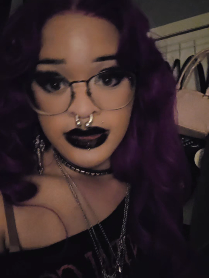 @𝖈𝖍𝖗𝖎𝖘𝖙𝖊𝖑
