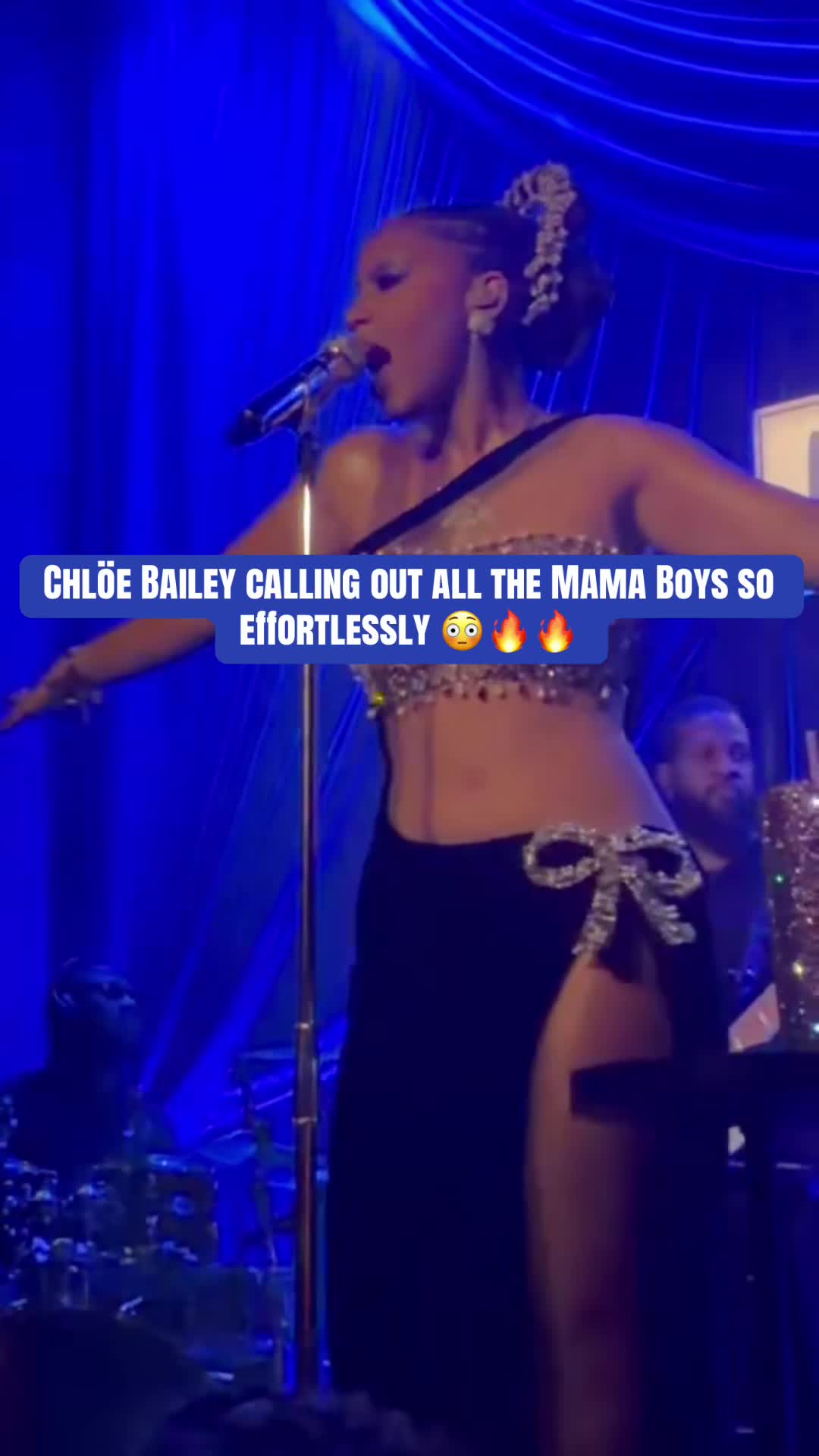 @The Chl&ouml;e x Halle Room