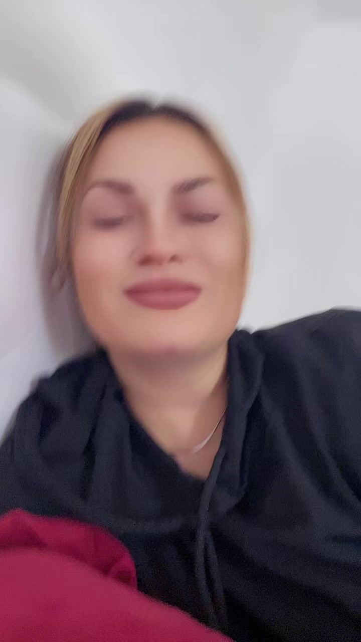 @Alina Grapila