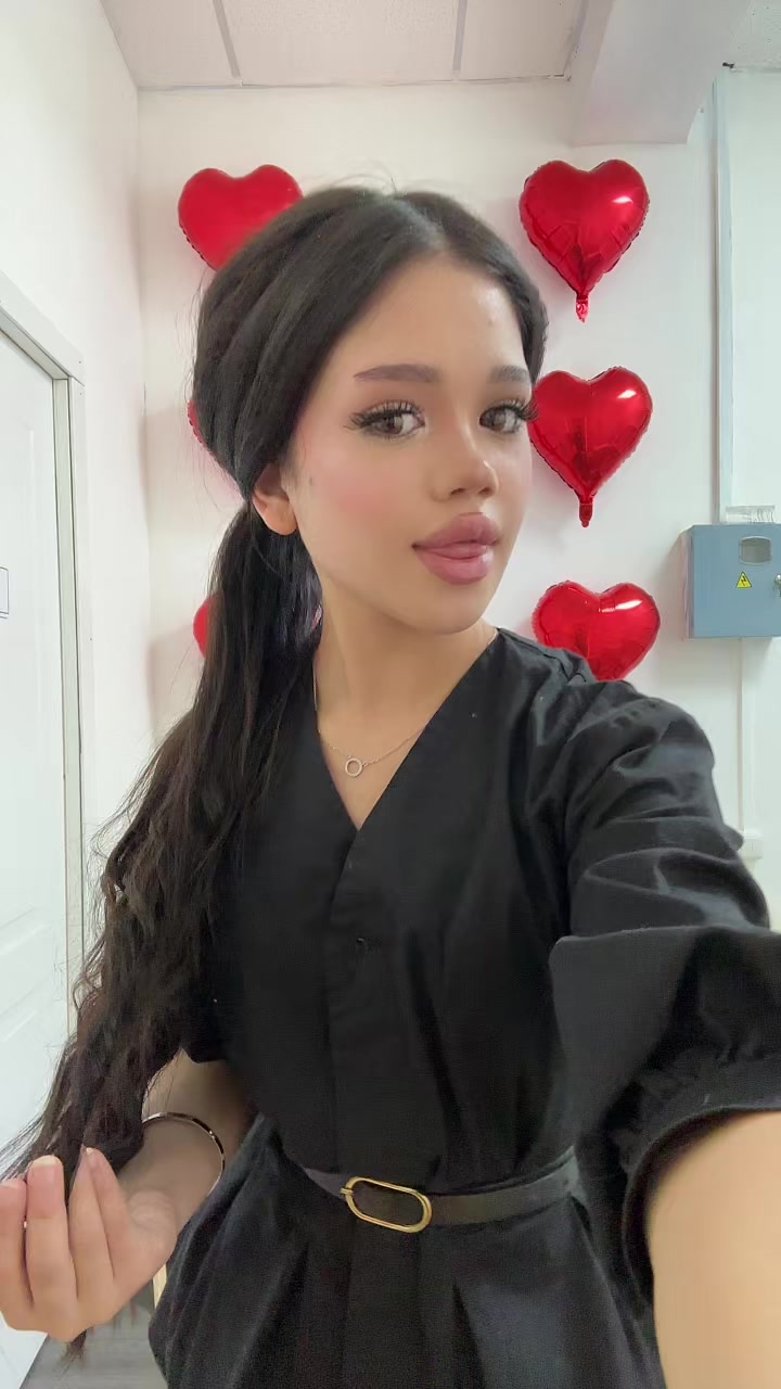@𝗧𝗵𝗲𝗹𝗶𝗻𝗮✔️