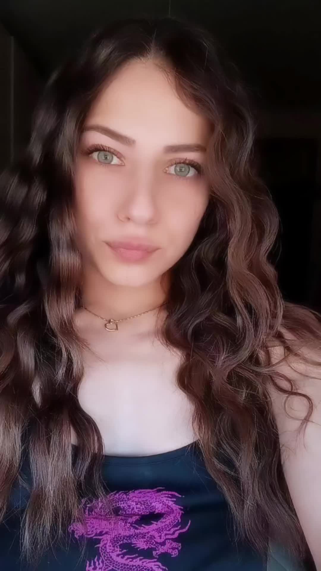 @Aurora🌸