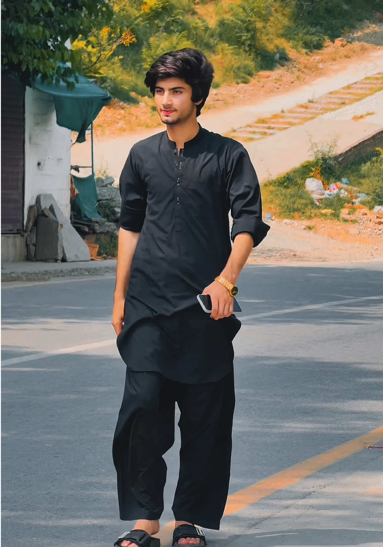 @Shahid_loyal2