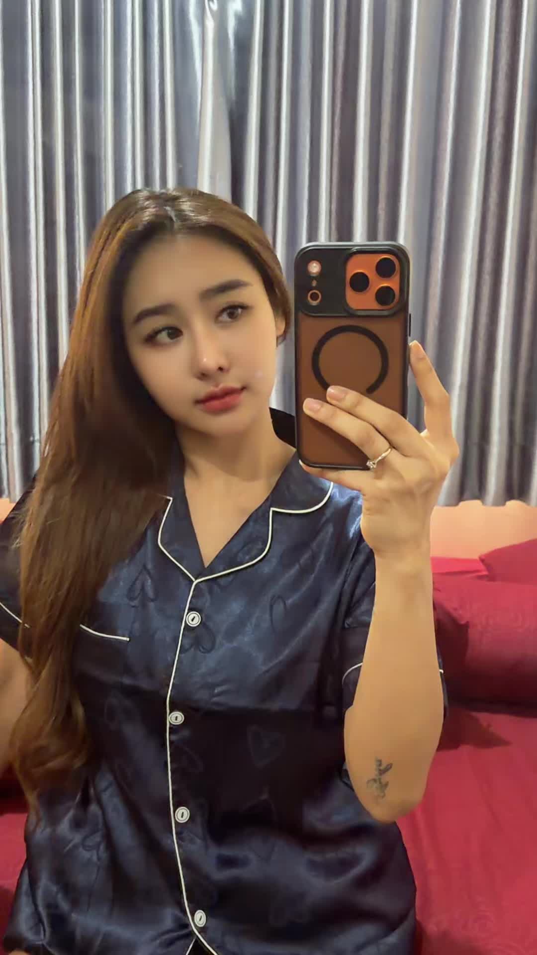 @riskafitry19