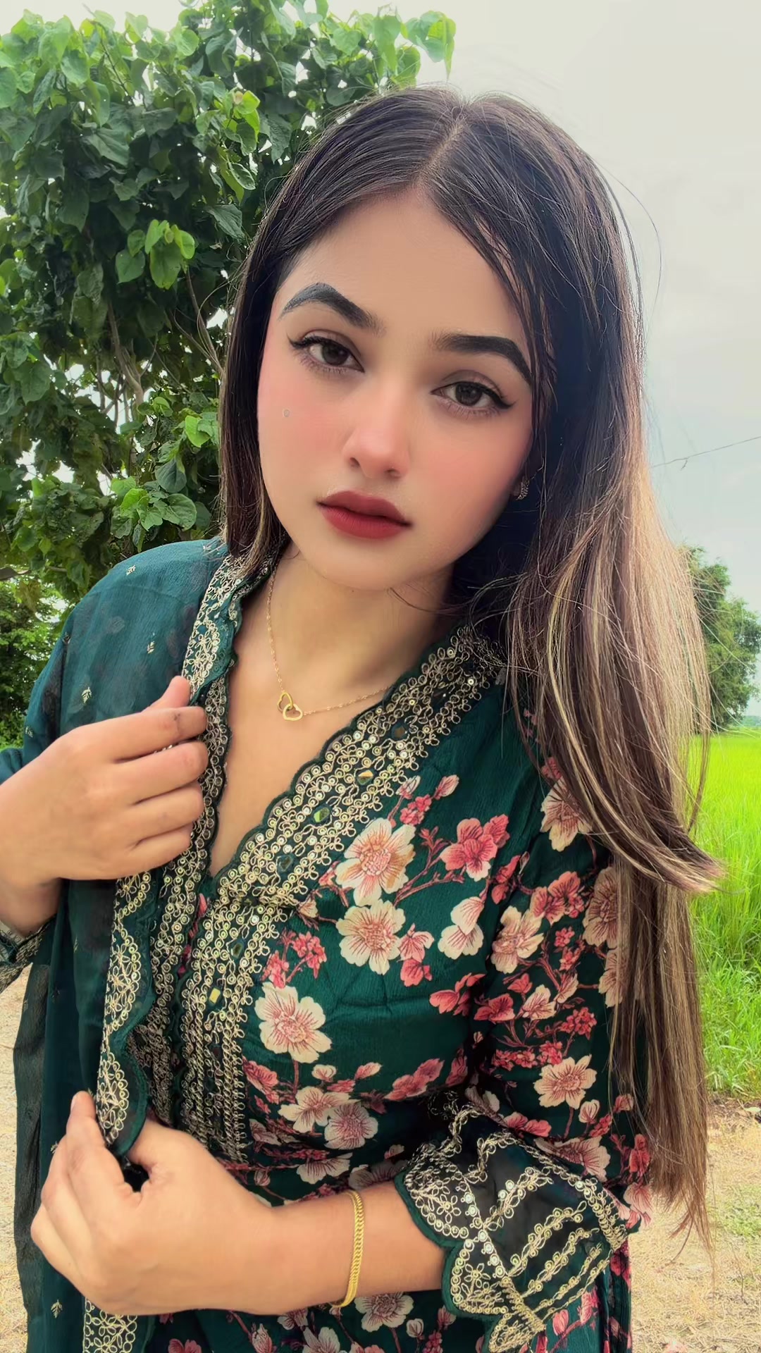 @Moon🌙🇳🇵