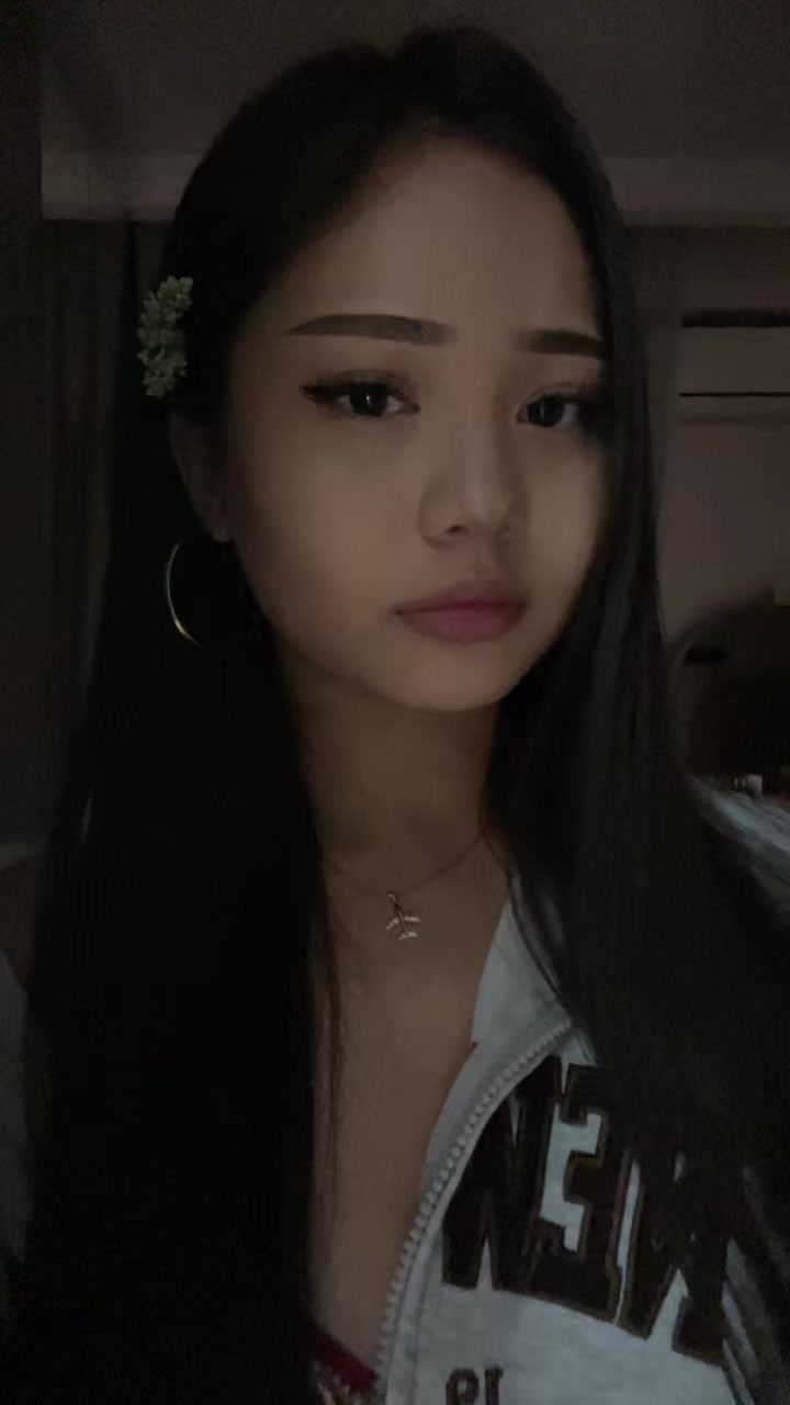 @itsaylixx