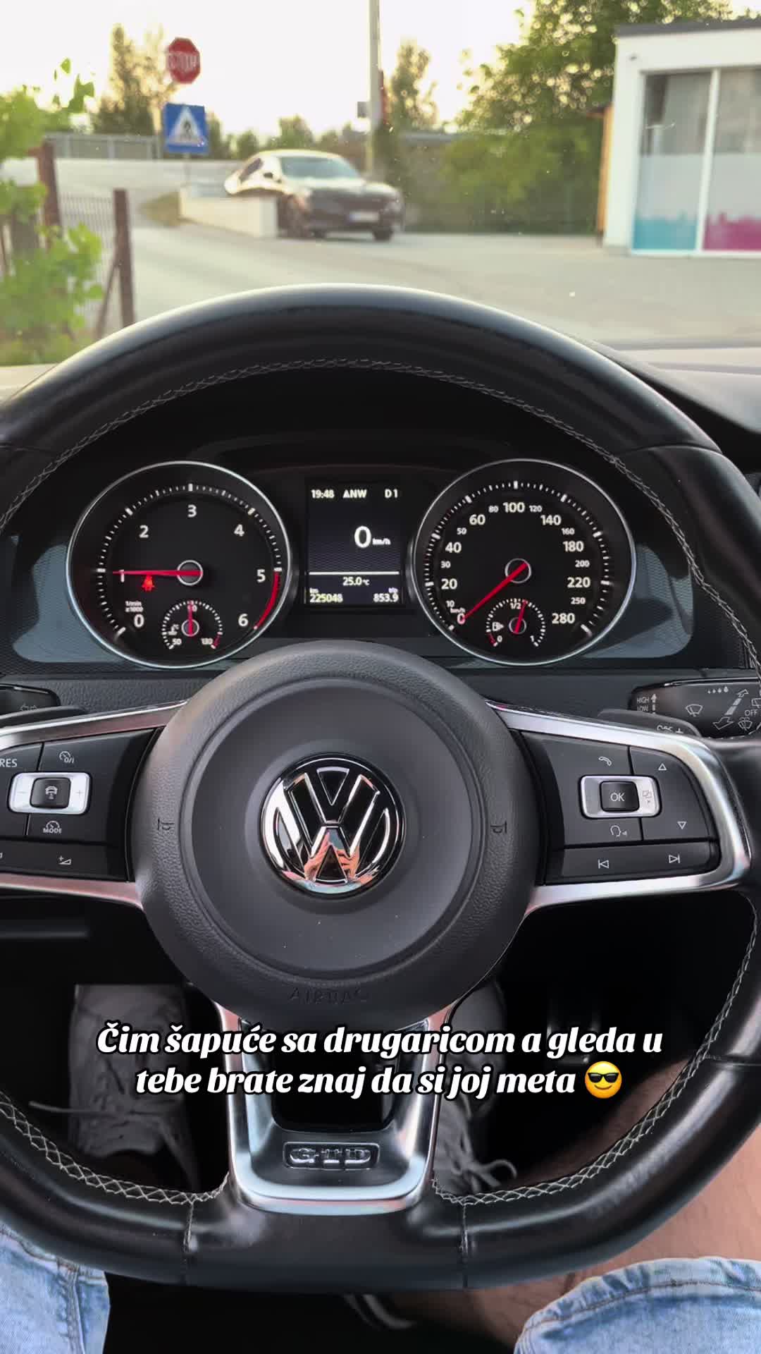 @Motika🥷