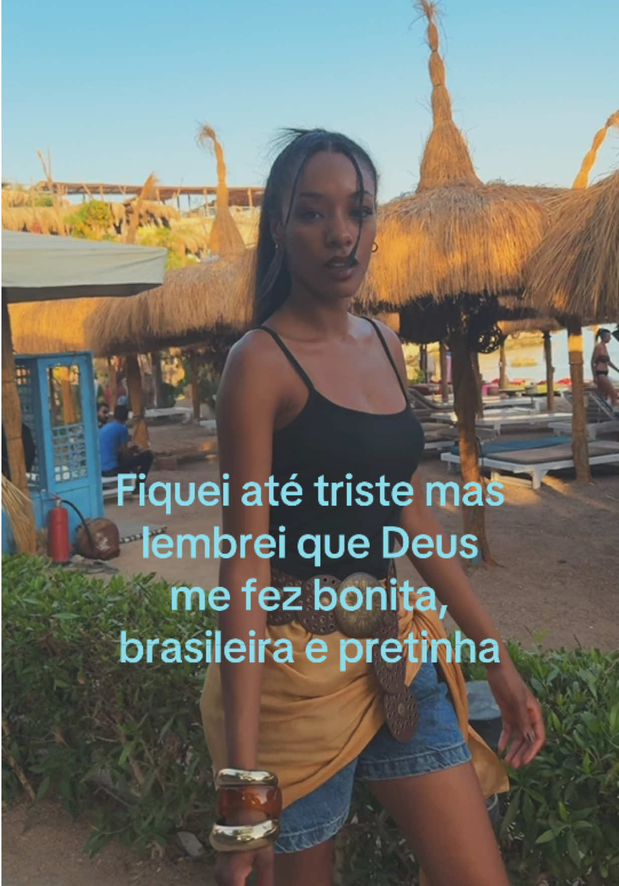 @Ela Manuela