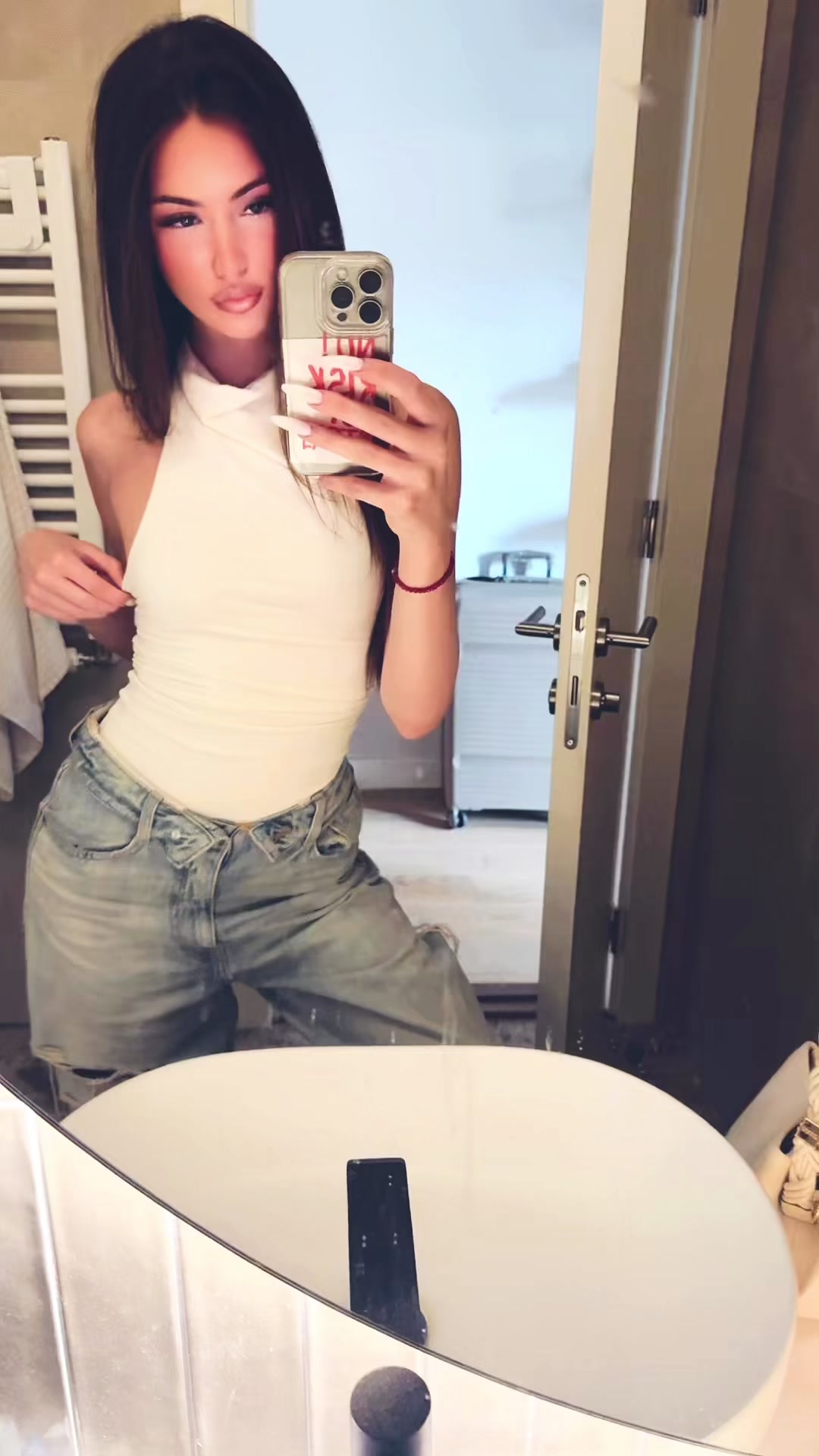 @теодора