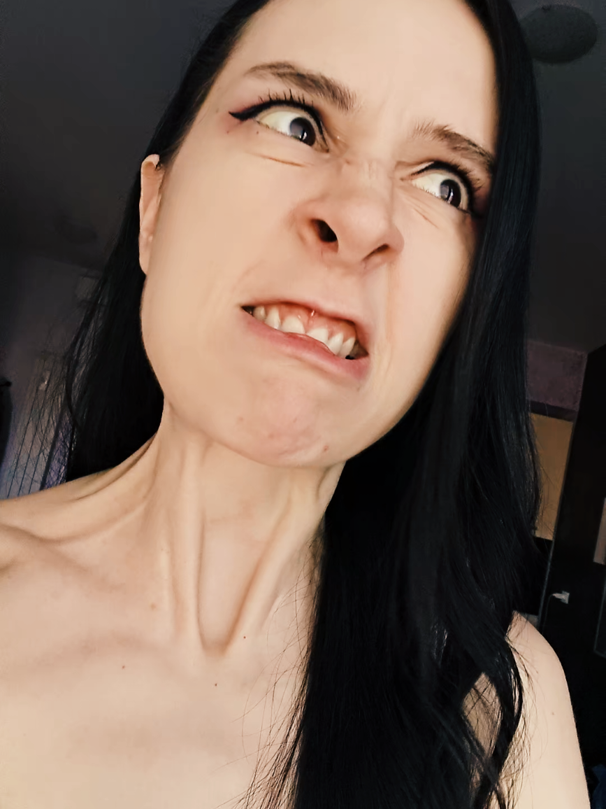 @Jokerina