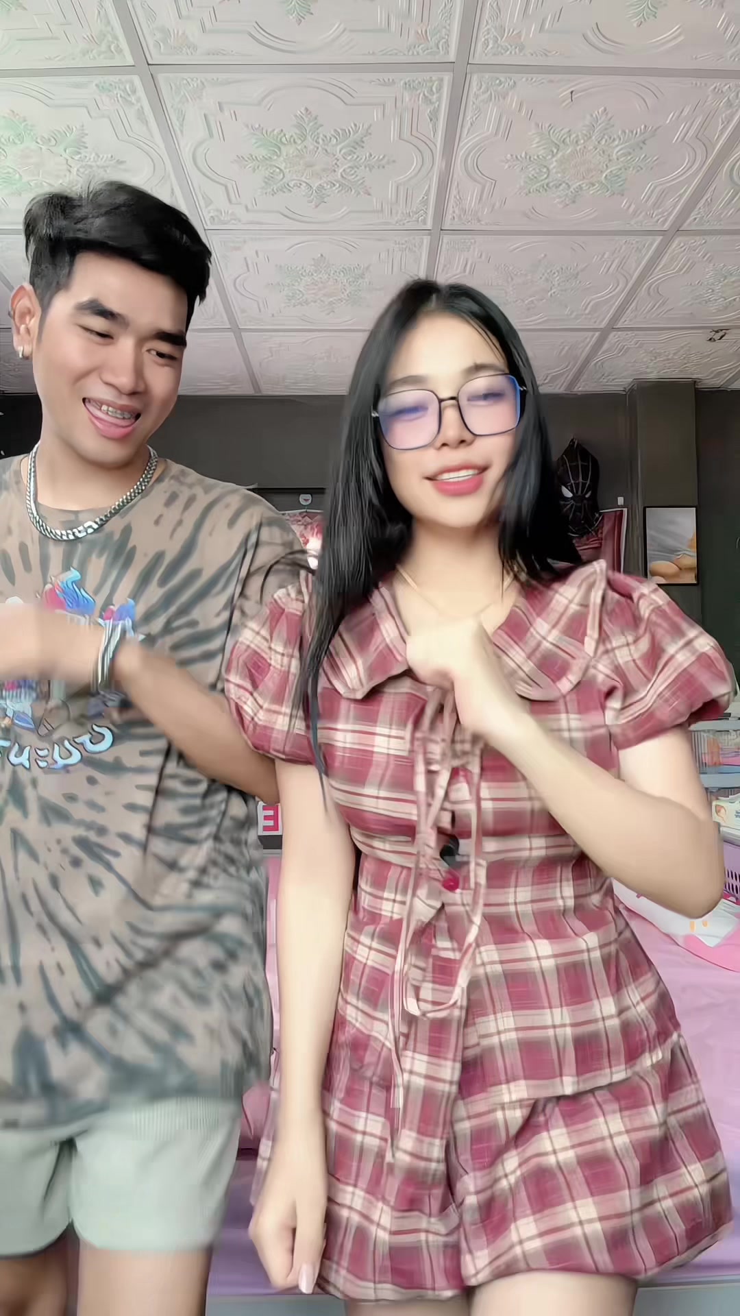 @ð€±Mu Thae Thae ( 5.4M)ð€±