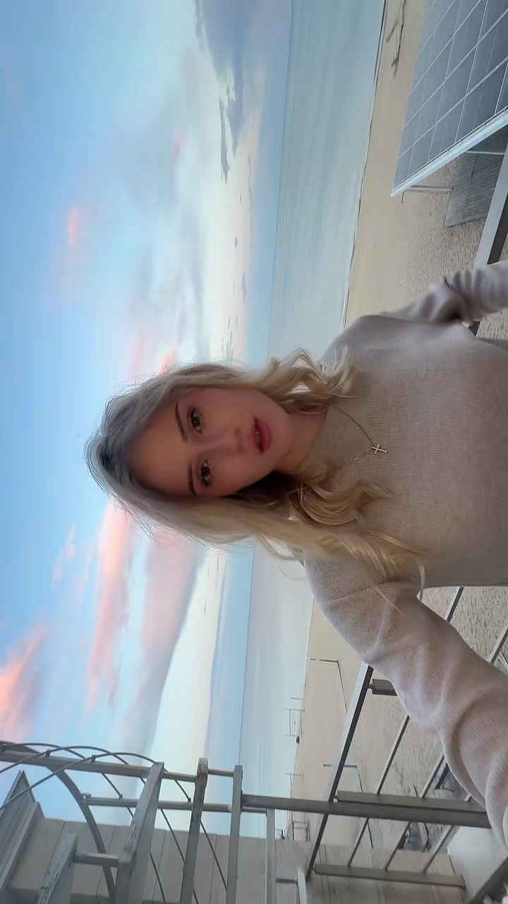 @novánasツ